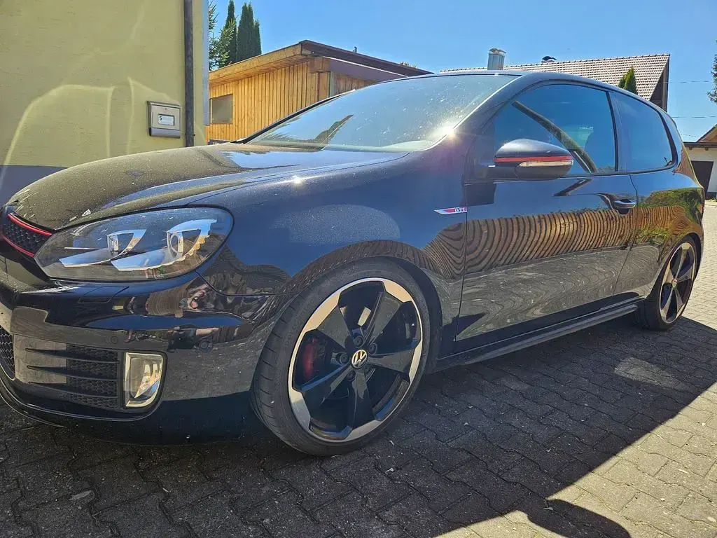 Używany VW Golf VII Edition 211 KM (155 kW) 2012 Czarny Sedan/Limuzyna