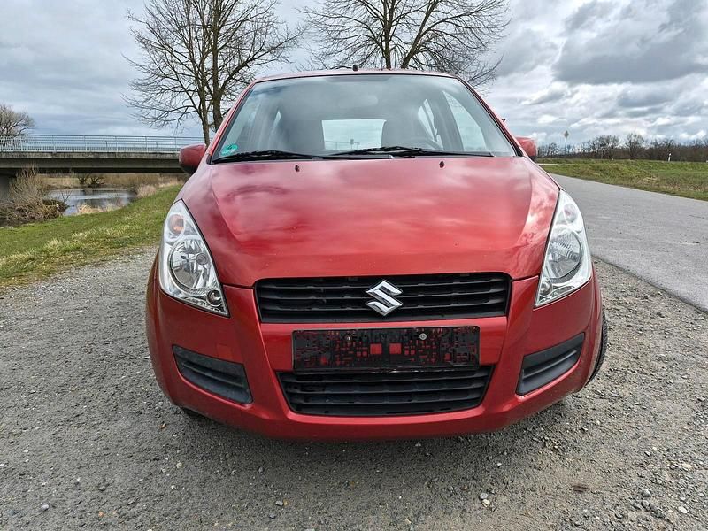 Gebraucht Suzuki Splash 65 PS (47 kW) 2009 Orange Kleinwagen