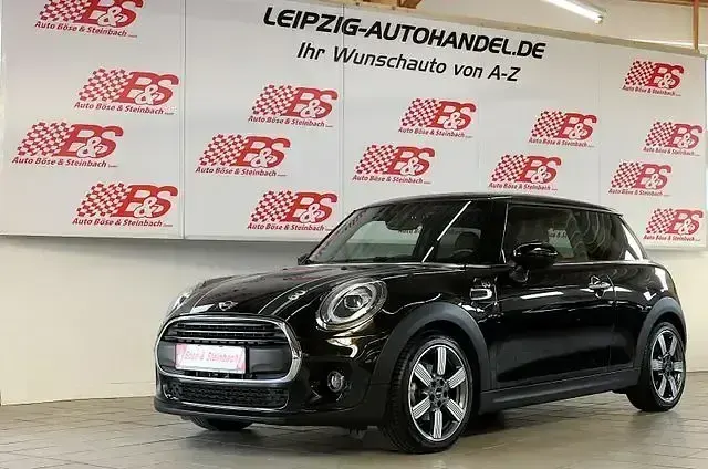 Second-hand Mini ONE 102 CP (75 kW) 2020 Negru Hatchback