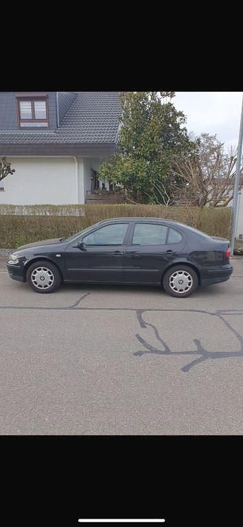 Gebraucht Seat Toledo 101 PS (74 kW) 2000 Schwarz Limousine