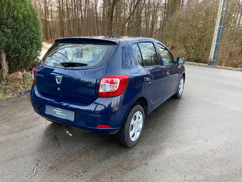 Gebraucht Dacia Sandero Ambiance 75 PS (55 kW) 2014 Blau Limousine