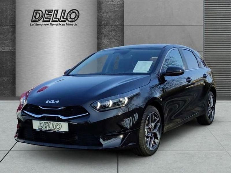 Neu Kia Ceed Style 140 PS (102 kW) 2025 (1k) black pearl m Kleinwagen