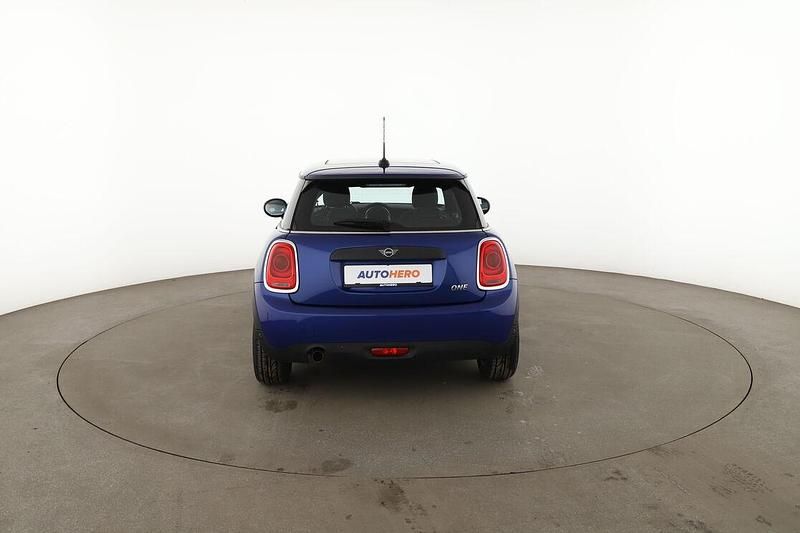 Gebraucht Mini ONE 102 PS (75 kW) 2018 Blau Kleinwagen