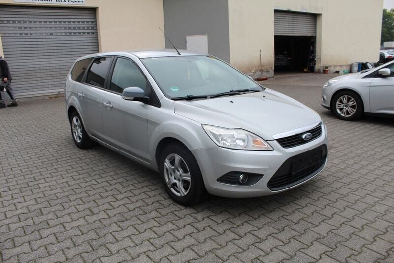 Silber Gebraucht 2008 Ford Focus Style Kombi | 2.990 € (Fairer Preis) - Bild 1/4