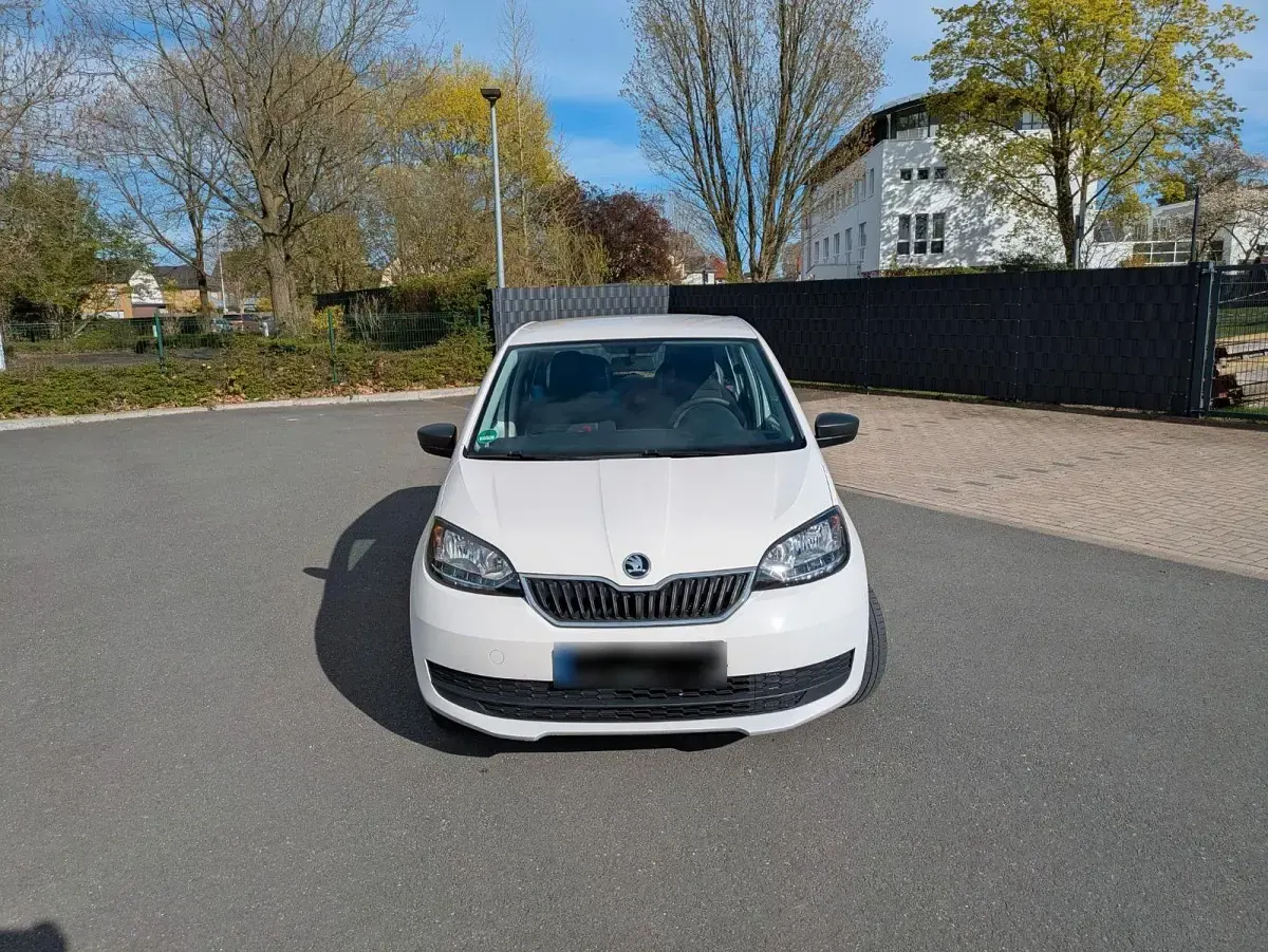 Gebraucht Skoda Citigo Active 60 PS (44 kW) 2019 Weiß Kleinwagen