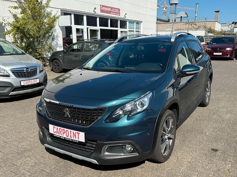 Grün Gebraucht 2017 Peugeot 2008 Allure SUV | 5.950 € (Superpreis) - Bild 1/4