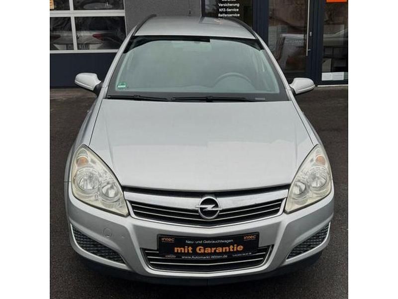 Gebraucht Opel Astra Edition 105 PS (77 kW) 2007 Starsilber iii m2 (metallic) Kombi