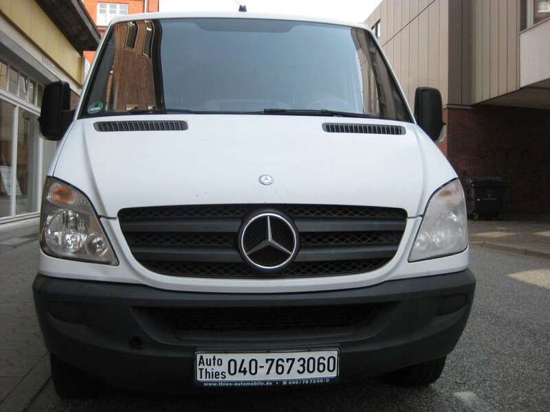 Weiß Gebraucht 2008 Mercedes Sprinter Van | 9.996 € (Etwas zu teuer) - Bild 1/4