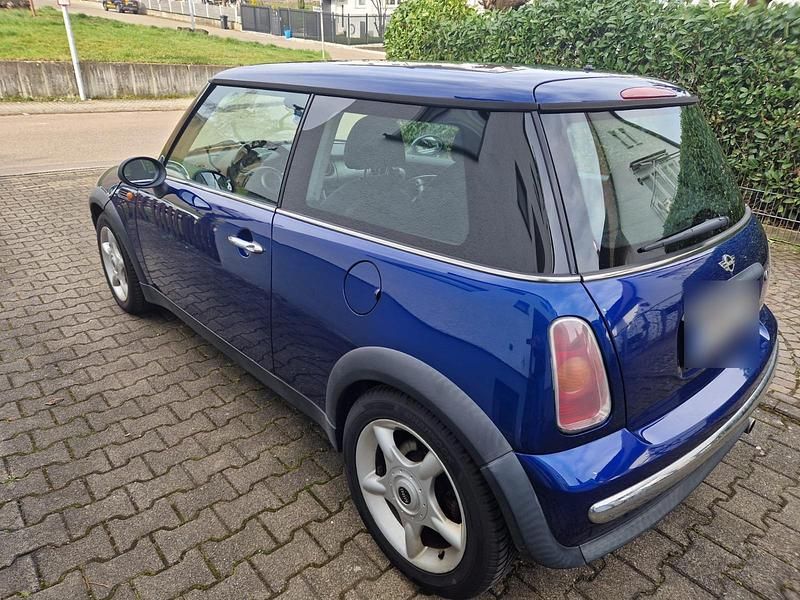 Gebraucht Mini Cooper 90 PS (66 kW) 2003 Blau Kleinwagen