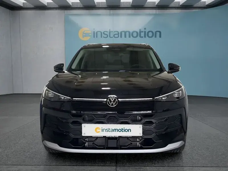 Nowe VW T-Roc Cabriolet 150 KM (110 kW) 2026 Czarny SUV