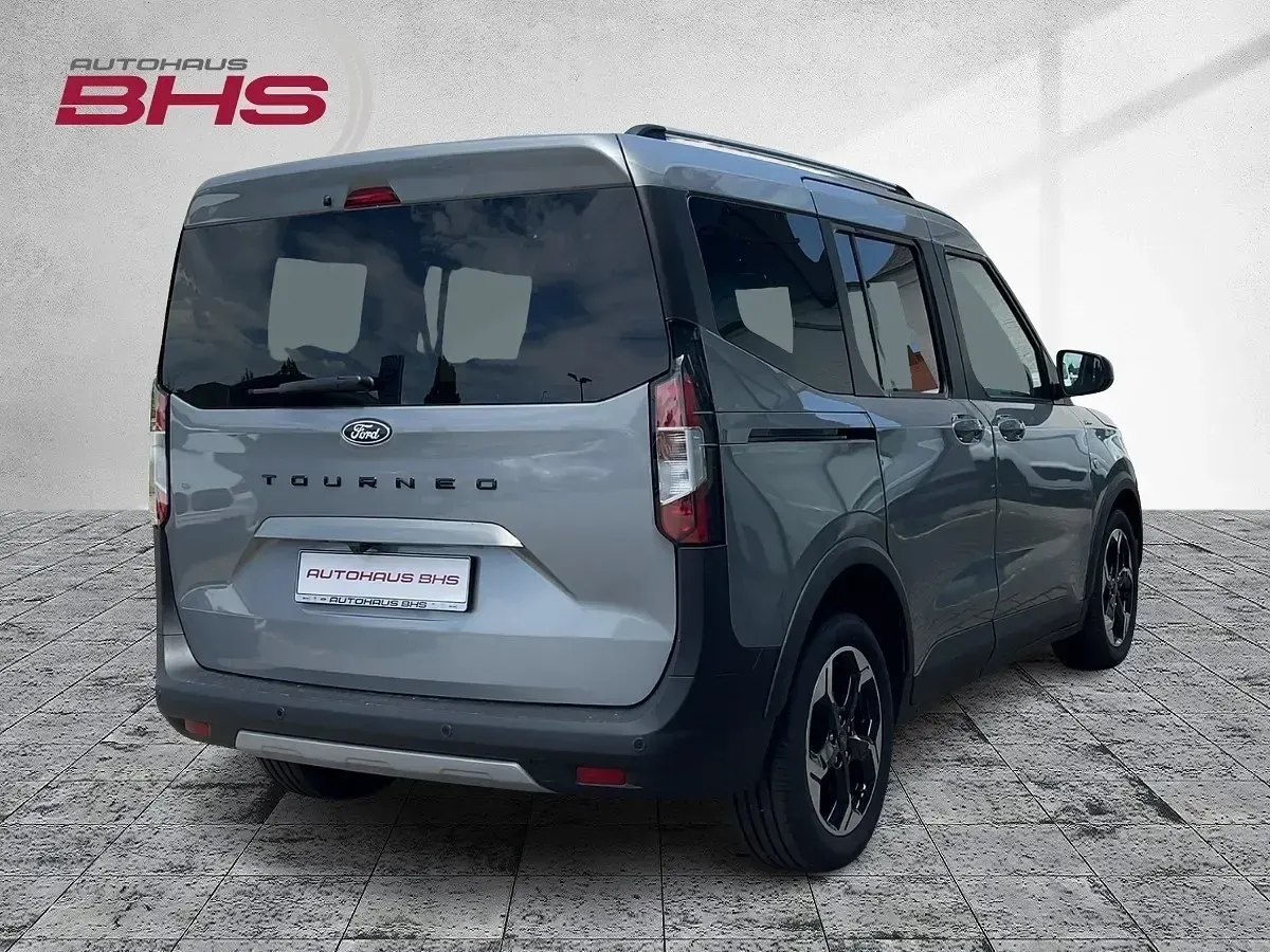 Gebraucht Ford Tourneo Courier Active 125 PS (91 kW) 2024 Solarsilver (silber) Van / Kleinbus
