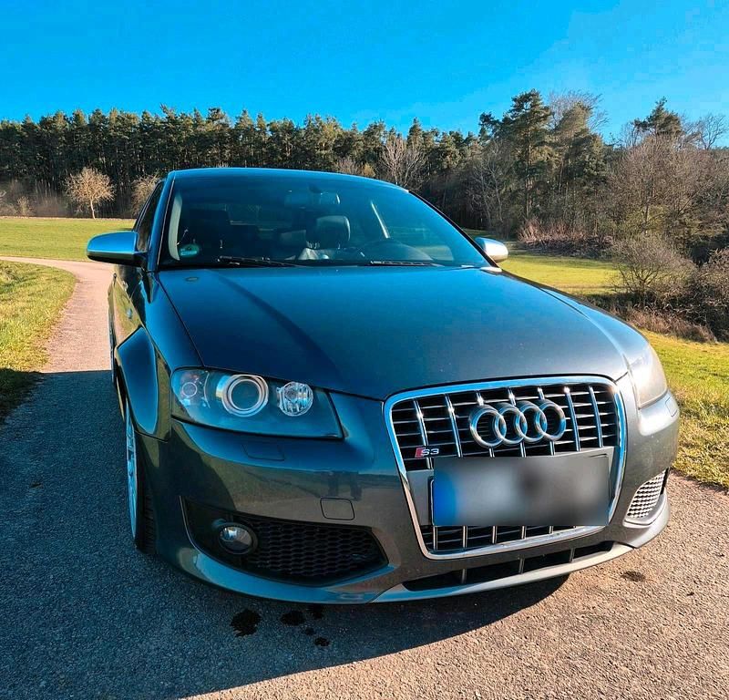 Usata Audi S3 Performance 265 CV (194 kW) 2007 Grigio Utilitaria