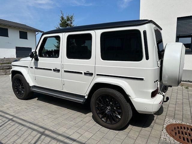 Gebraucht Mercedes G400 AMG line 330 PS (242 kW) 2023 Weiß SUV