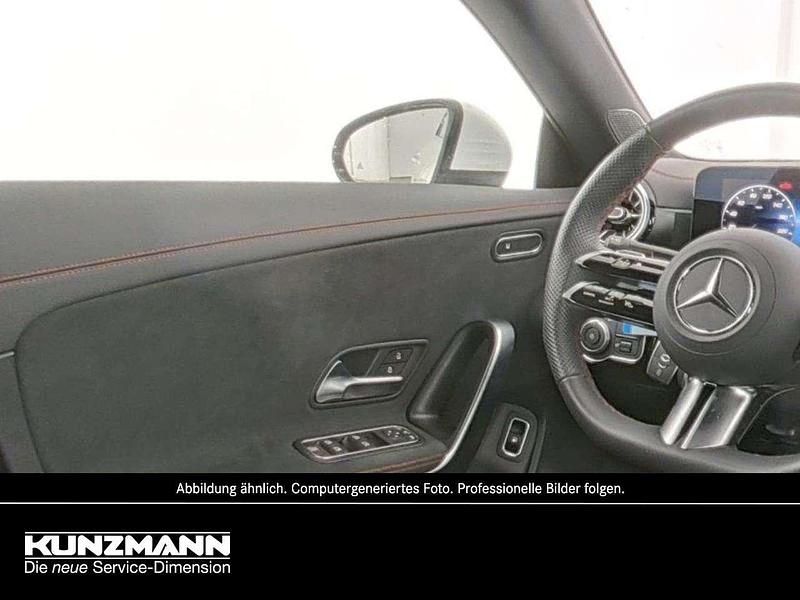 Gebraucht Mercedes CLA250e AMG 218 PS (160 kW) 2025 Polarweiss Limousine