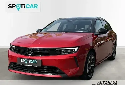 Gebraucht Opel Astra Business Elegance 131 PS (96 kW) 2023 Rot Kleinwagen