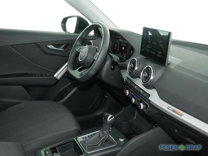 Gebraucht Audi Q2 Comfort 150 PS (110 kW) 2025 Brillantschwarz SUV