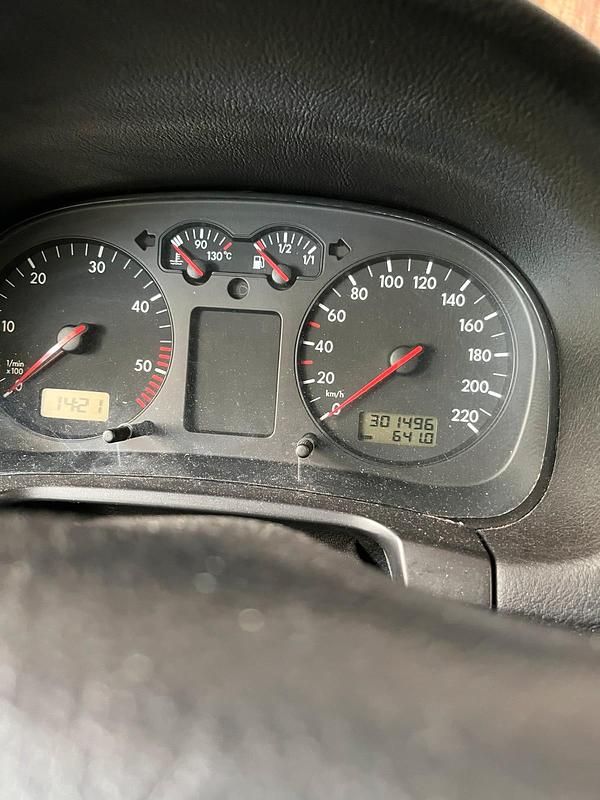 Gebraucht VW Golf IV 200 PS (147 kW) 2002 Silber Kleinwagen