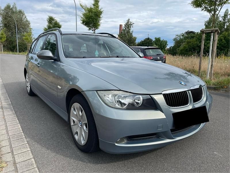 Gebraucht 2006 BMW 318 Kombi | 1.099 € (Superpreis) - Bild 1/4