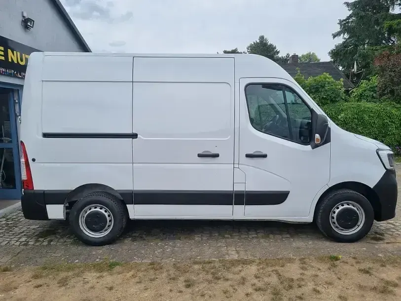 Gebraucht Renault Master 2022 Weiss Van / Kleinbus