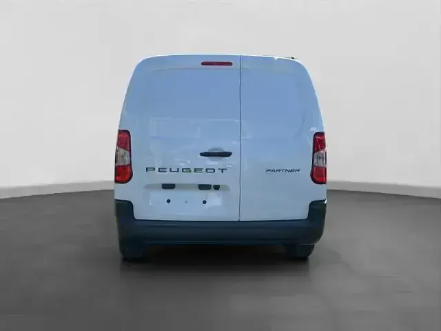 Gebraucht Peugeot Partner 102 PS (75 kW) 2025 Weiss Van / Kleinbus