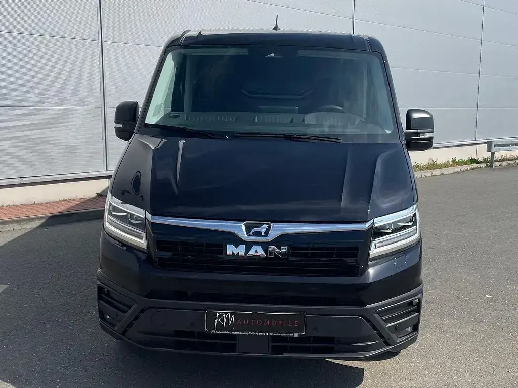 Neu MAN TGE 177 PS (130 kW) 2026 Schwarz Van