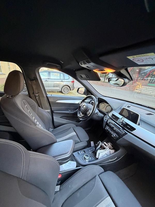 Gebraucht BMW X1 xLine 140 PS (102 kW) 2018 Schwarz SUV