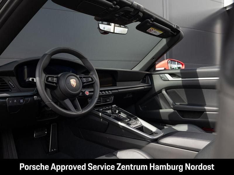 Gebraucht Porsche 911 Carrera Cabriolet 394 PS (289 kW) 2024 Rot Cabrio