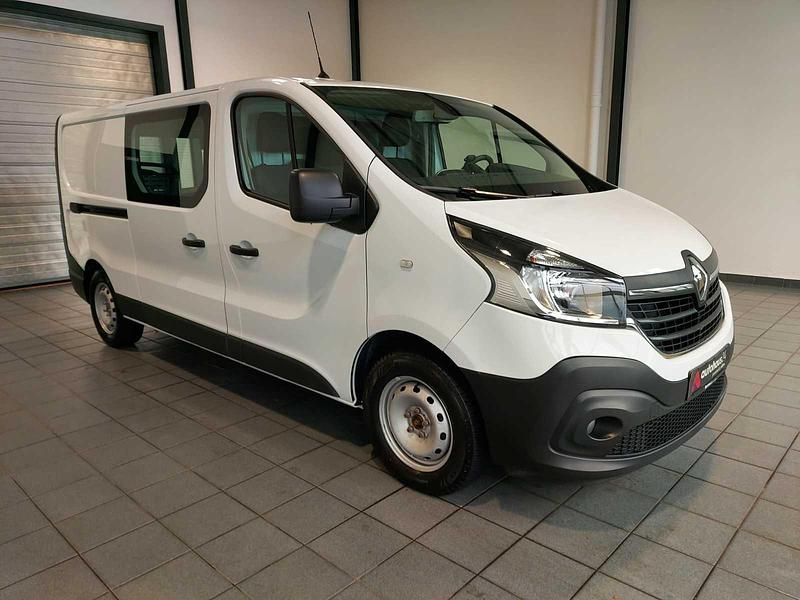 Weiß Gebraucht 2021 Renault Trafic Komfort Van | 15.490 € (Guter Preis) - Bild 1/4