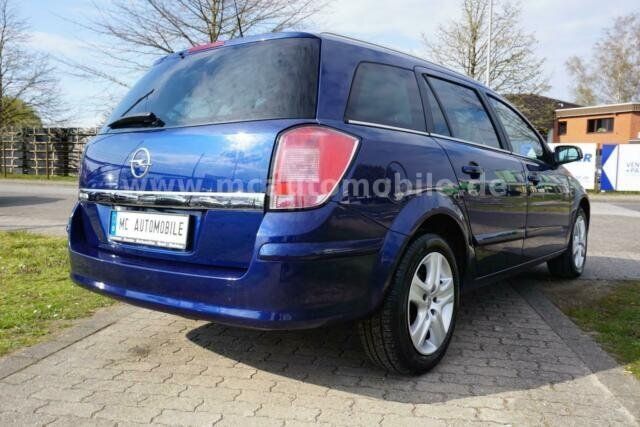 Gebraucht Opel Astra Edition 116 PS (85 kW) 2009 Blau metallic Kombi