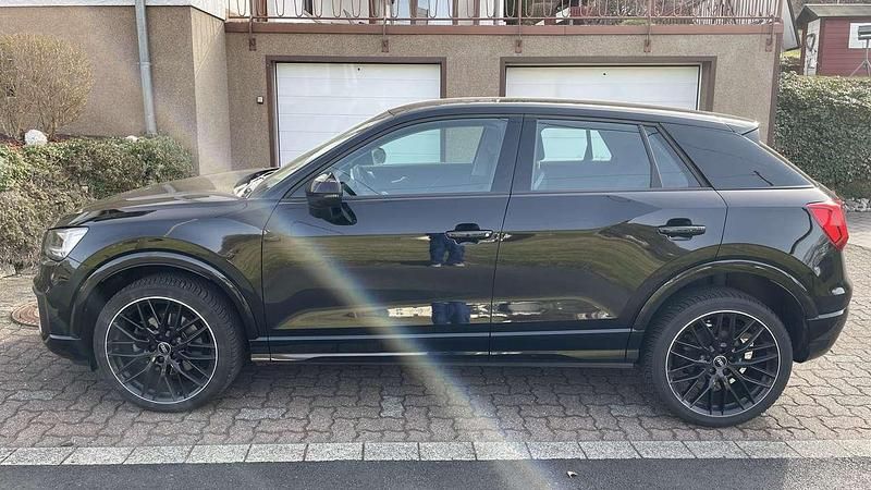Gebraucht Audi Q2 Sport 190 PS (139 kW) 2017 Schwarz SUV