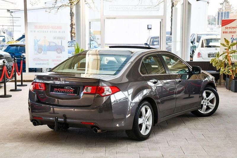 Gebraucht Honda Accord Executive 201 PS (147 kW) 2010 Grau Limousine