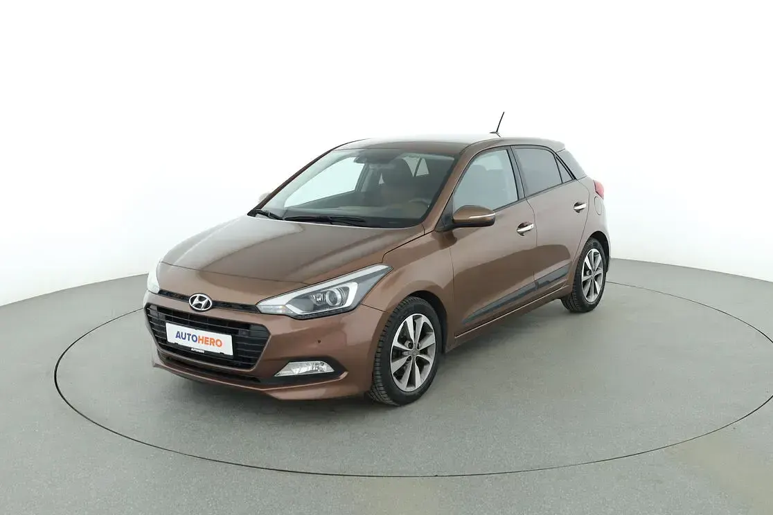 Gebraucht Hyundai i20 Style 120 PS (88 kW) 2017 Limousine