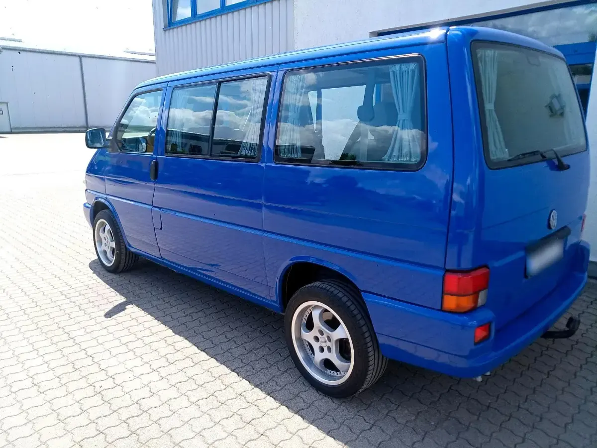 Gebraucht VW Multivan 151 PS (111 kW) 1999 Blau Van / Kleinbus