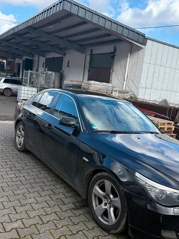 Gebraucht BMW 525 230 PS (169 kW) 2007 Schwarz Limousine