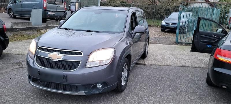 Silber Gebraucht 2012 Chevrolet Orlando Kombi | 4.000 € - Bild 1/4