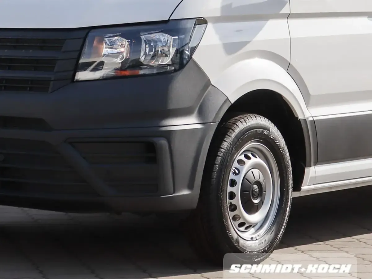 Neu VW Crafter 140 PS (102 kW) 2025 Candyweiß (weiß) Van