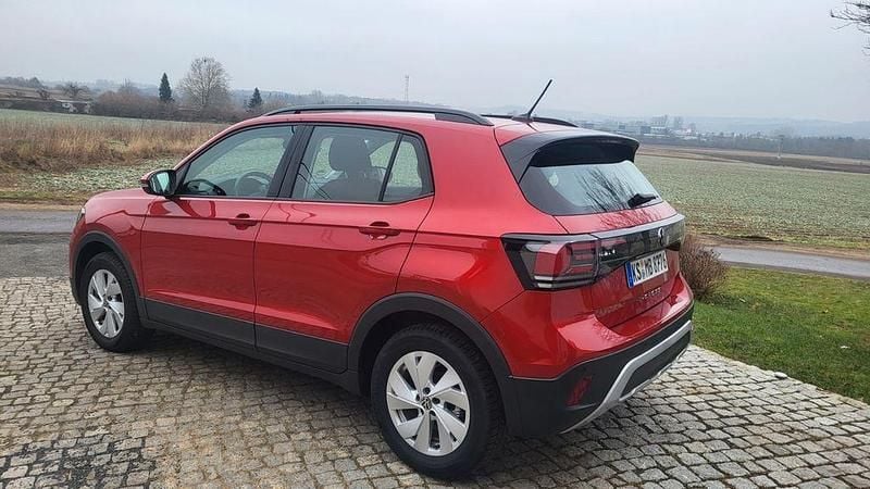 Gebraucht VW T-Cross 116 PS (85 kW) 2024 Rot SUV
