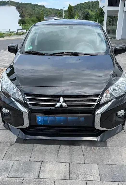 Gebraucht Mitsubishi Space Star 71 PS (52 kW) 2021 Schwarz Kleinwagen