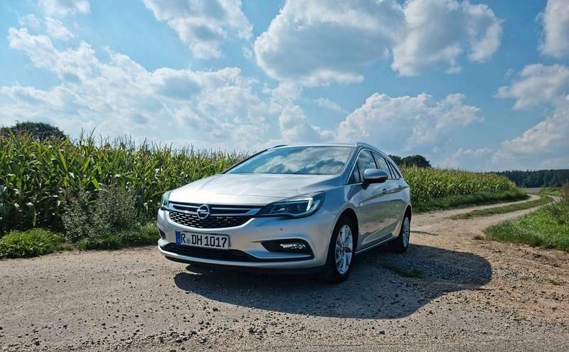 Gebraucht Opel Astra Innovation 150 PS (110 kW) 2017 Silber Kombi