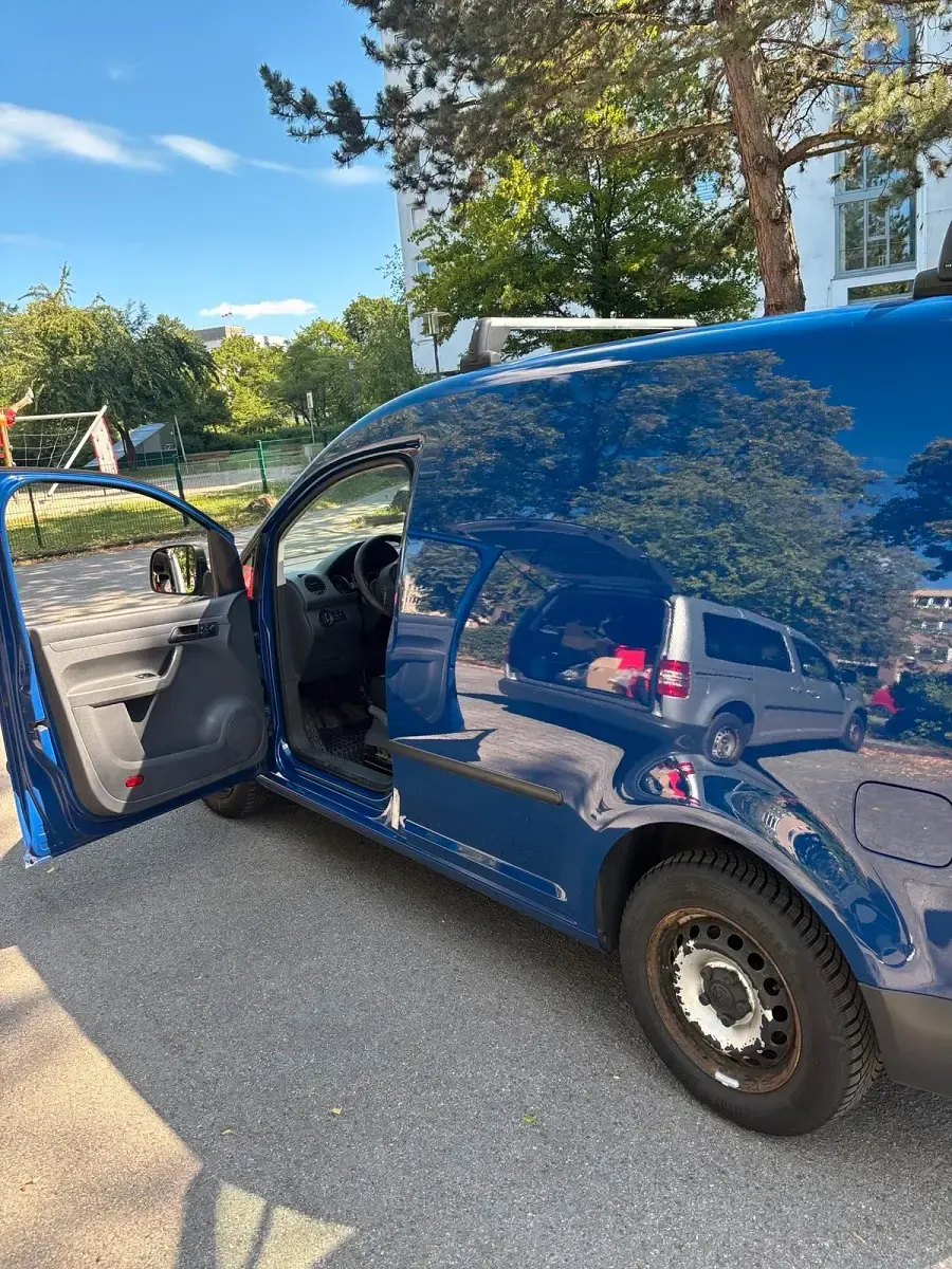 Gebraucht VW Caddy 102 PS (75 kW) 2011 Blau Van / Kleinbus