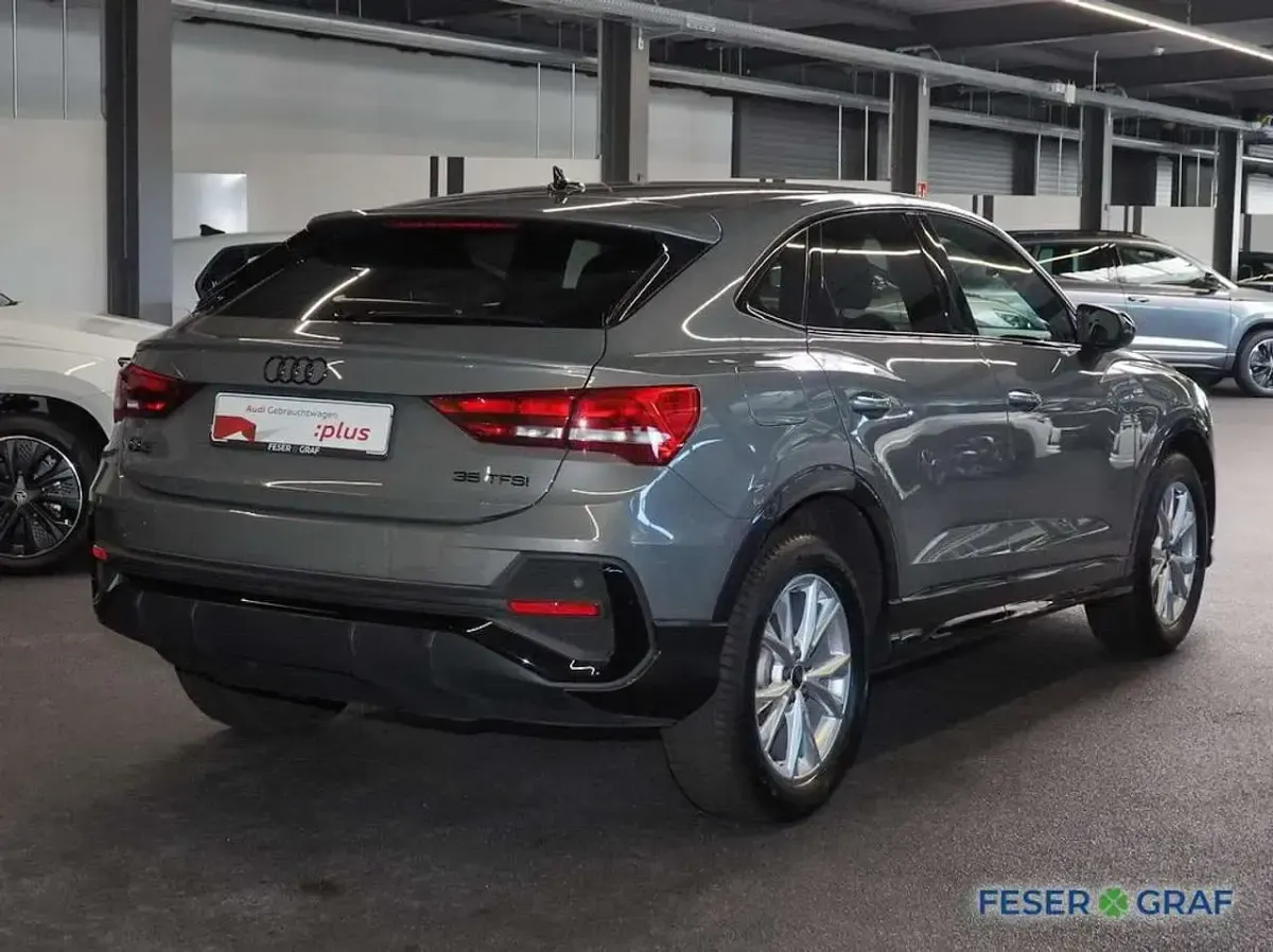 Gebraucht Audi Q3 Sportback S-Line 150 PS (110 kW) 2025 Chronosgrau metallic SUV