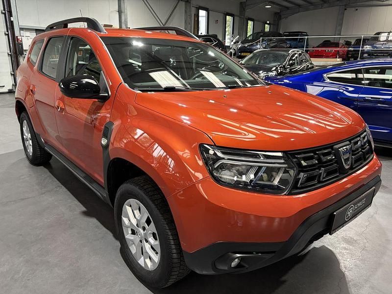 Orange Gebraucht 2022 Dacia Duster SUV | 14.990 € (Guter Preis) - Bild 1/4