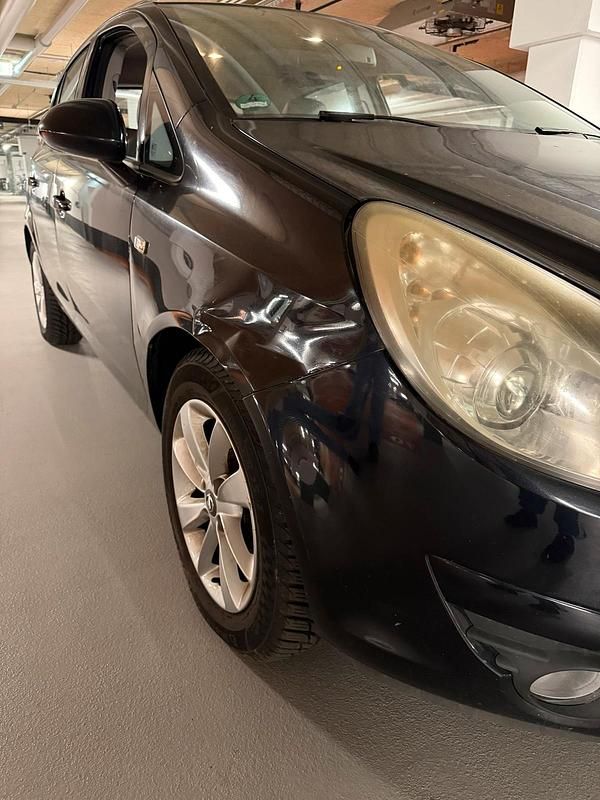 Gebraucht Opel Corsa 90 PS (66 kW) 2009 Schwarz Kleinwagen