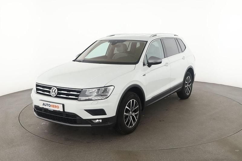 Weiß Gebraucht 2020 VW Tiguan Allspace Comfortline SUV | 23.670 € (Guter Preis) - Bild 1/3