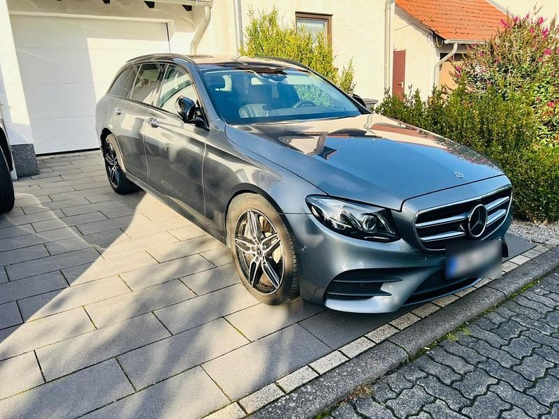 Gebraucht Mercedes E400 AMG 340 PS (250 kW) 2019 Grau Kombi