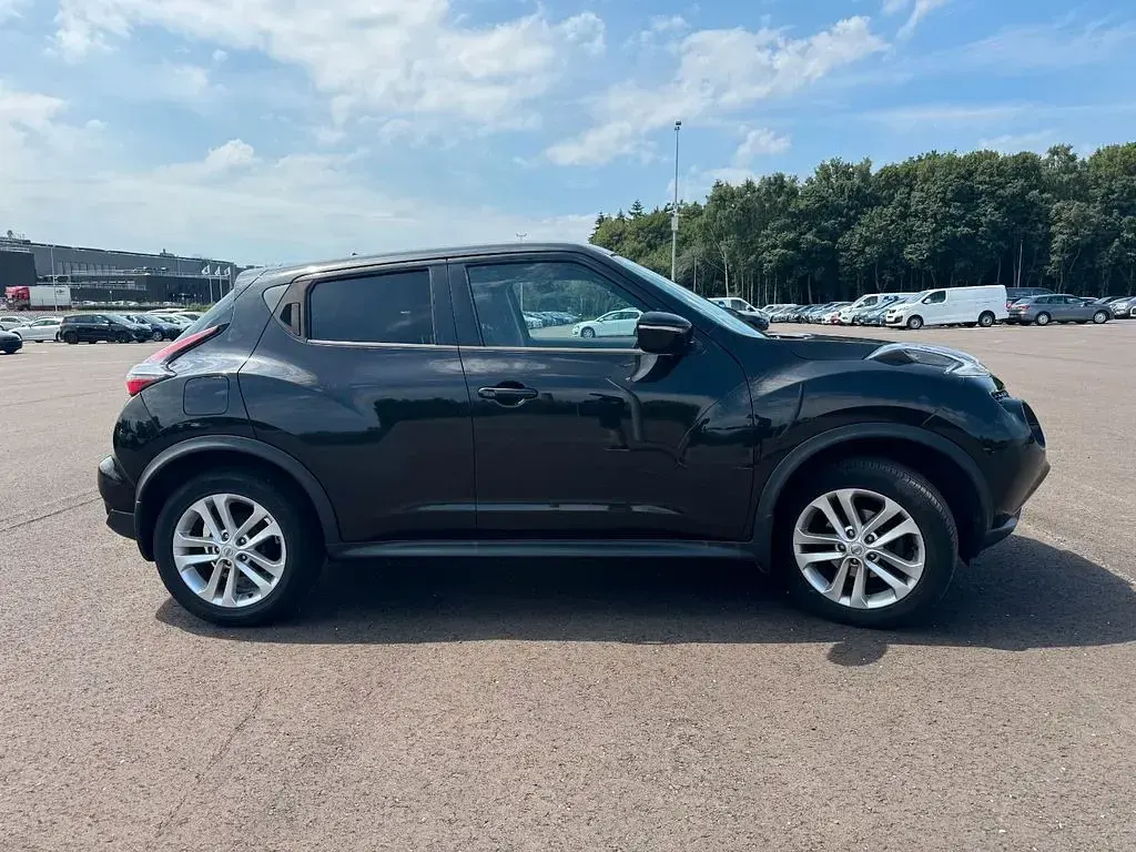 Gebraucht Nissan Juke Acenta 117 PS (86 kW) 2017 Schwarz SUV