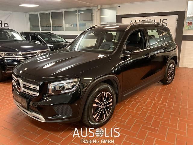 Kosmosschwarz Gebraucht 2023 Mercedes GLB200 SUV | 29.990 € (Superpreis) - Bild 1/4