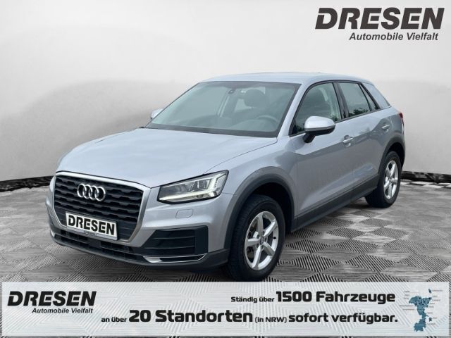 Silber Gebraucht 2020 Audi Q2 Comfort SUV | 20.990 € (Fairer Preis) - Bild 1/4