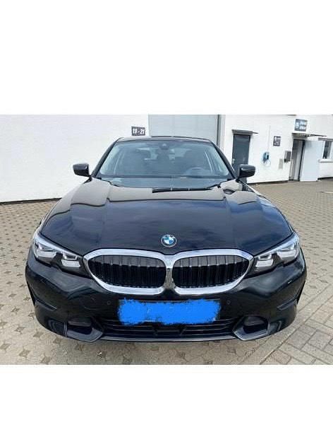 Gebraucht BMW 320 190 PS (139 kW) 2019 Schwarz Limousine