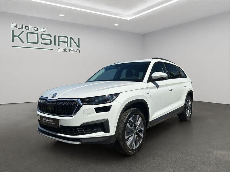 Weiß Gebraucht 2024 Skoda Kodiaq Tour SUV | 39.970 € (Fairer Preis) - Bild 1/4